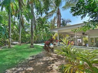 1 Riverview Dr, Sewalls Pt, FL 34996