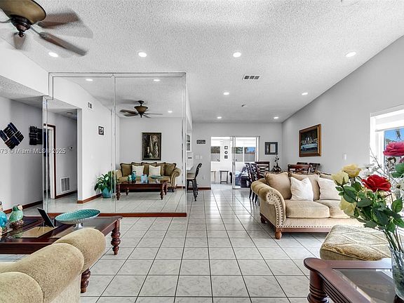 4th image of 12872 NW 101st Pl