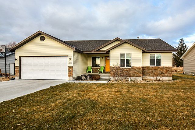1st image of 345 Wind River Dr