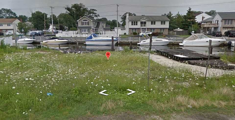 1st image of 790 S Hickory St