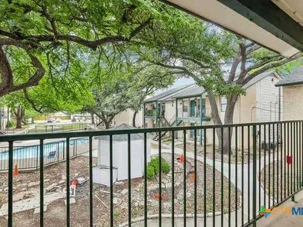 1624 Aquarena Springs Dr #G152, San Marcos, TX 78666