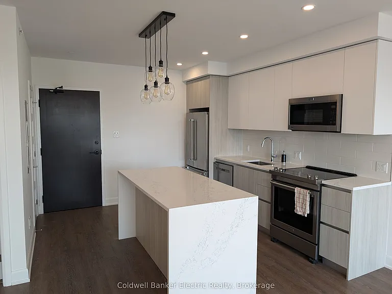 195 Hunter St E #802 — Photo 13