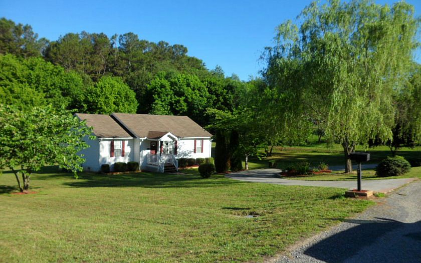 1st image of 241 Cripple Creek Dr