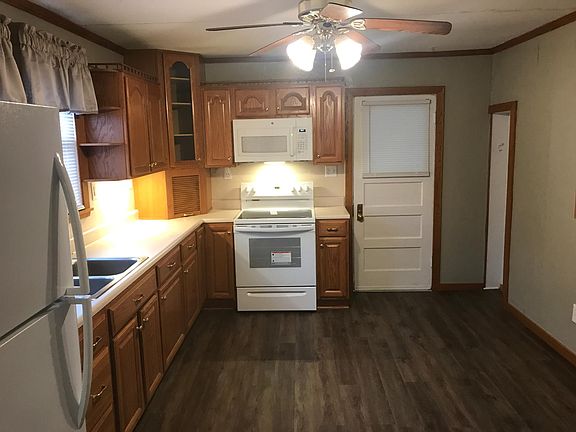 4th image of 185 Ormand St
