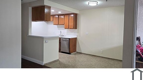 5th image of 13600 Chadron Ave APT 15