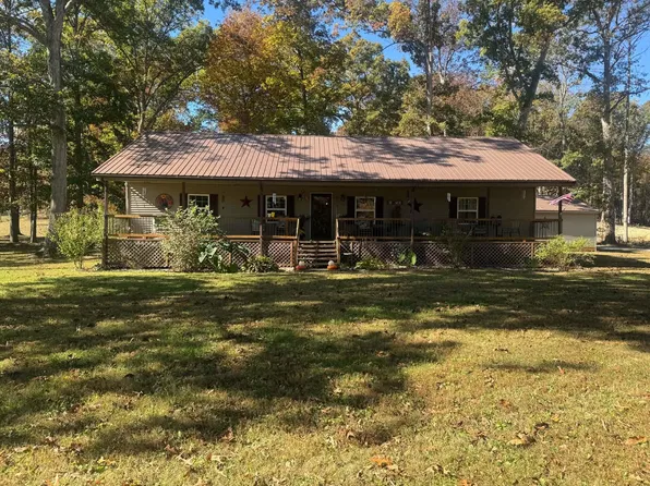 10455 N Wilderness Rd, Mount Vernon, KY 40456