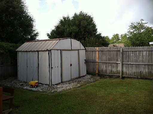 4th image of 11036 Diamler Ct