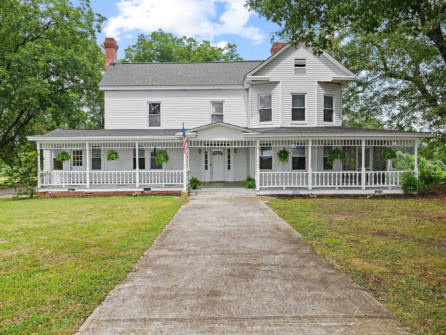11795 Bush River Rd, Kinards, SC 29355 Zillow