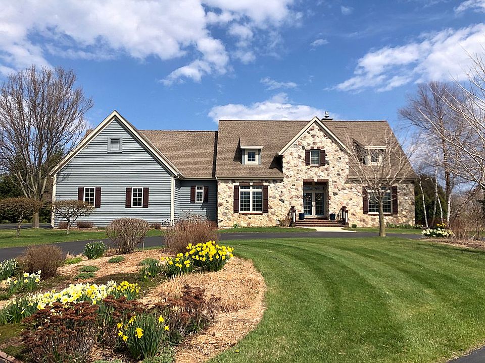 Spring 2021, 1259 Marina Dr.