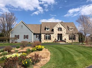 1259 Marina Dr, Grafton, WI 53024