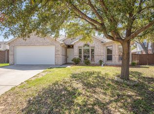 4304 Windy Meadow Dr, Corinth, TX 76208