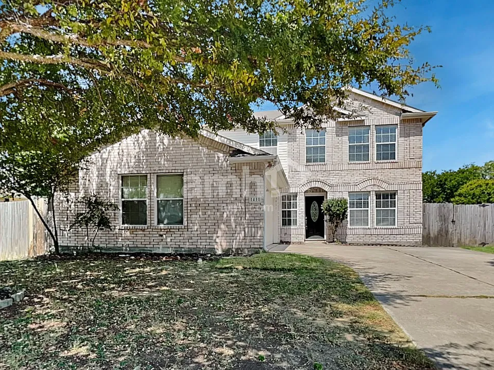 1411 Plateau Dr