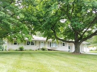 4208 Campbell St, Valparaiso, IN 46385