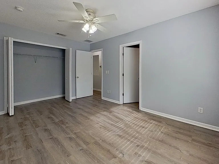 796 Wynfield Cir — Photo 12