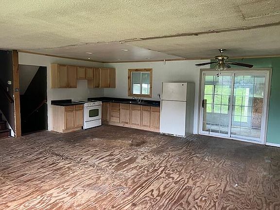 3rd image of 56954 Appleblossom Dr