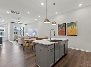 5807 Clear Creek Ln, Harrisburg, NC 28075