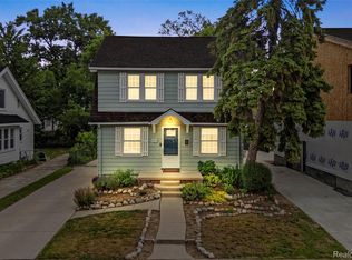 454 W Saratoga St, Ferndale, MI 48220