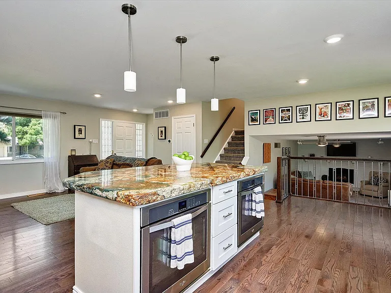 2242 S Poplar St — Photo 4