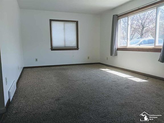 2nd image of 2740 Miller Dr