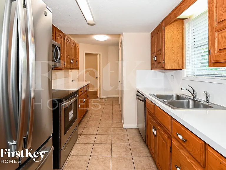 3002 Harlan Dr — Photo 5