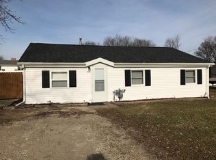 307 W Arnold St, Sandwich, IL 60548