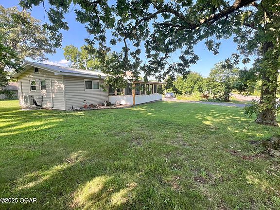 2nd image of 5327 E 20th Street
