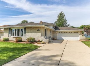 7804 Williams St, Downers Grove, IL 60516