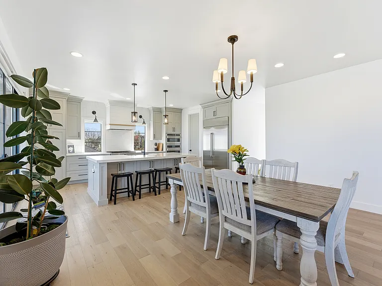 11716 S Meeks Ct — Photo 26