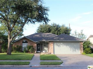 307 Brocton St, Victoria, TX 77904