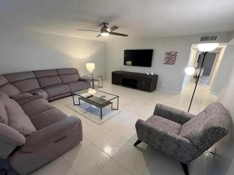 15072 Ashland Pl S #117 — Photo 13