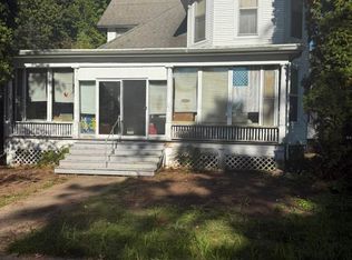 215 West St, Jonesville, MI
