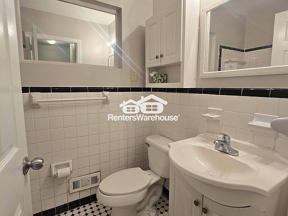 4th image of 1593 Tanager Cir