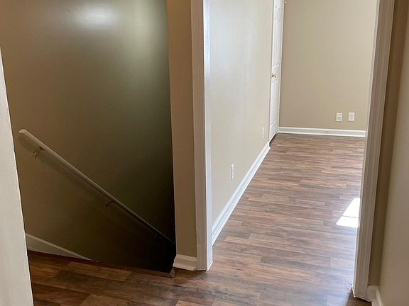 5th image of 15 Becca Dr #4