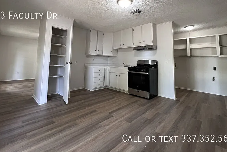 113 Faculty Dr — Photo 5