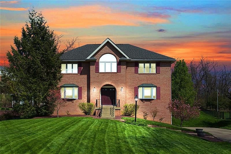 1st image of 1020 Manor Vue Ct