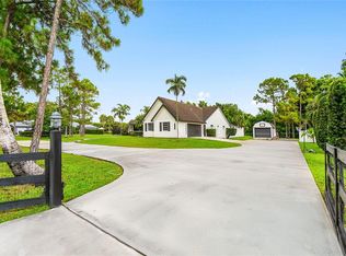 14117 N 74th St N, The Acreage, FL 33470