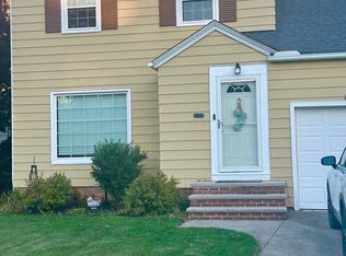 1419 Worton Blvd, Mayfield Heights, OH 44124