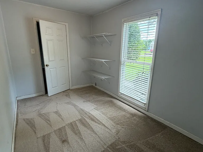 153 Rivergate Dr — Photo 10