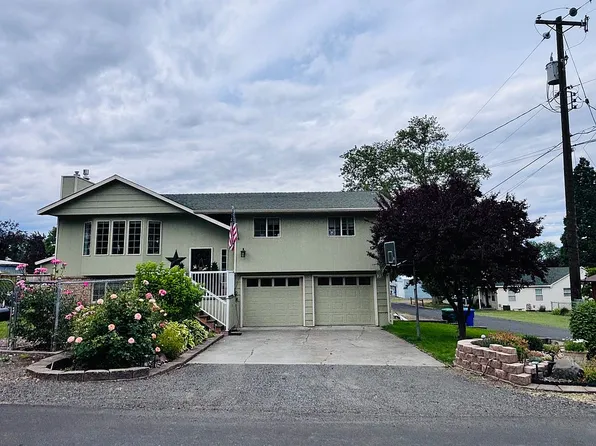 3722 15th St, Lewiston, ID 83501
