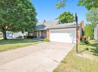 1957 Cromwell St, Holt, MI 48842