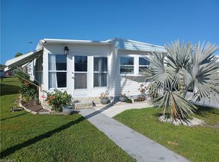 7 Topaz Ln #T, Naples, FL 34112