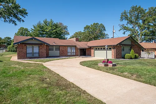 12215 Blackhall Dr Photo 1