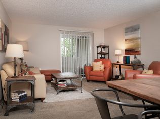 2204 S Meridian St #D-205, Puyallup, WA 98371