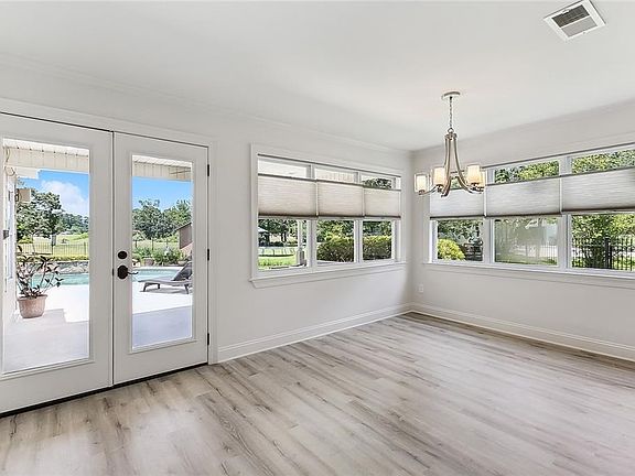 3rd image of 204 Tchefuncte Dr