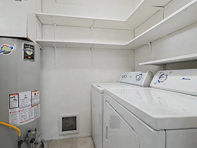 807 Edgefield Dr — Photo 18