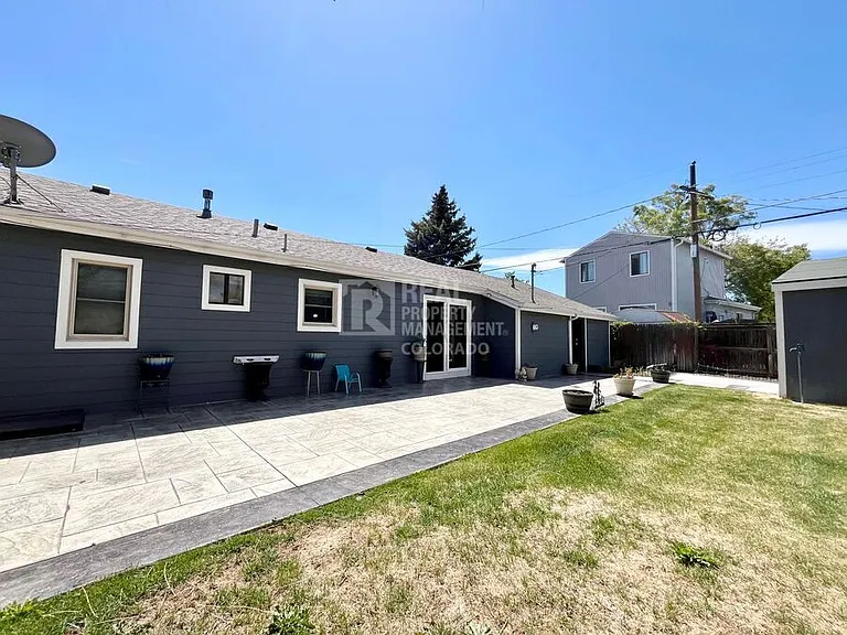 1599 S Mabry Way — Photo 15