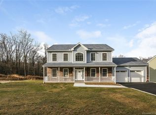 34 Vail Rd, Bethel, CT 06801