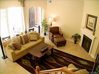 3rd image of 535 N Cedros Ave