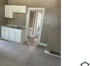 1413 N 37th St, Milwaukee, WI 53208