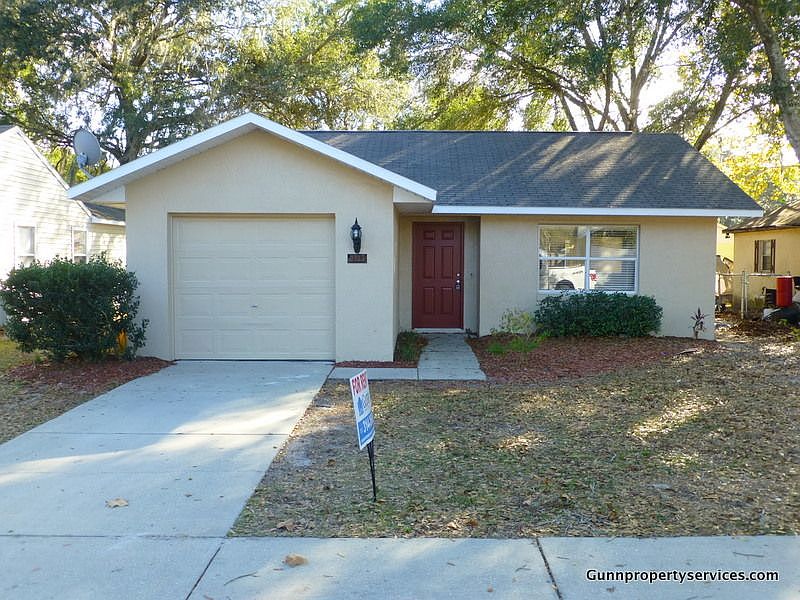 1st image of 2717 Lorraine Dr
